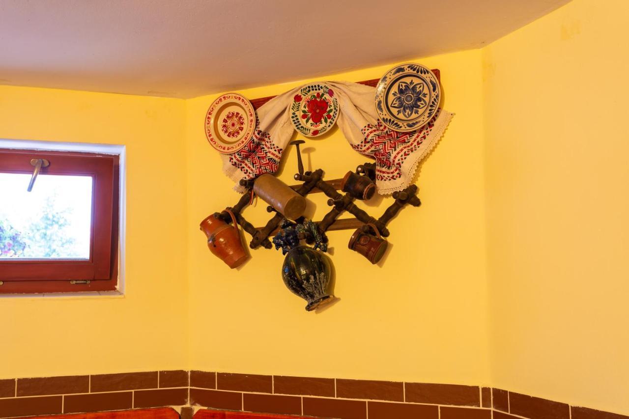 Pensiunea Casa Porojan Baile 1 Mai Extérieur photo